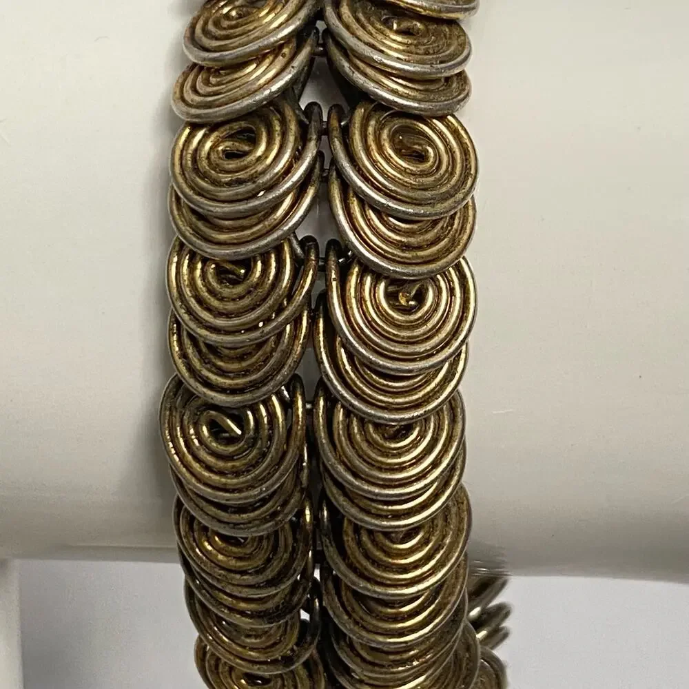 💎Brutalist Bracelet Bronze Geometric Entwined Wire Circles Fold Over Clasp